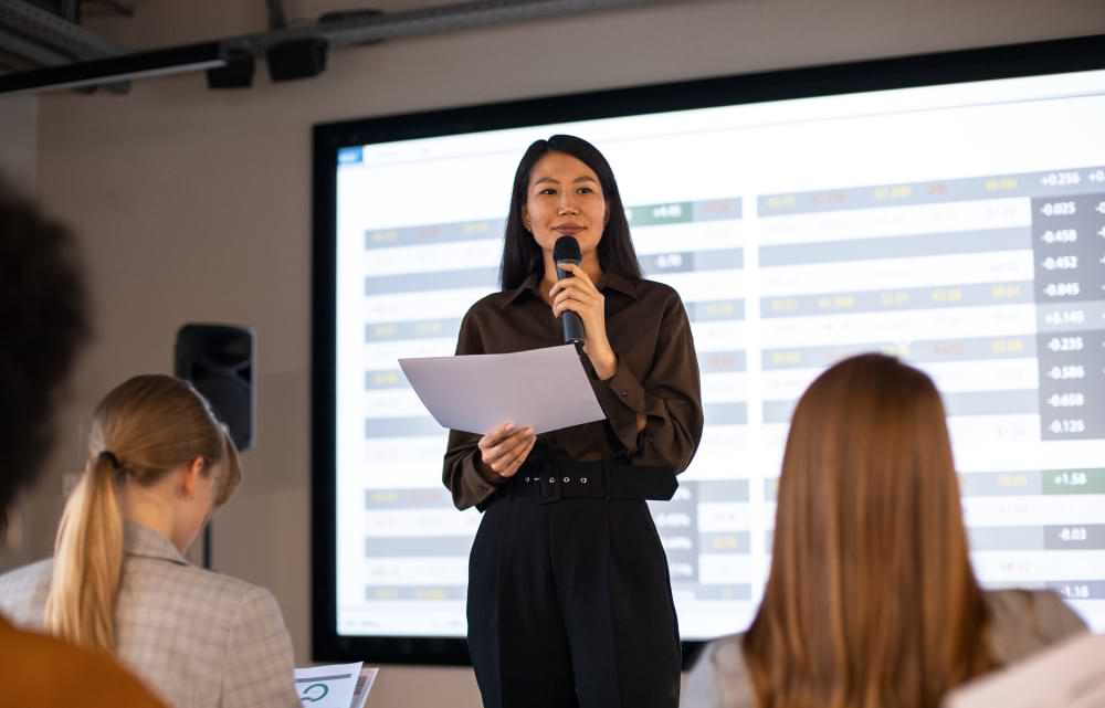 Tips Public Speaking untuk Introvert